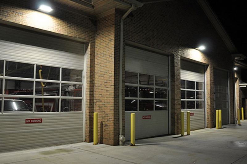 Commercial industrial clearance outdoor lighting